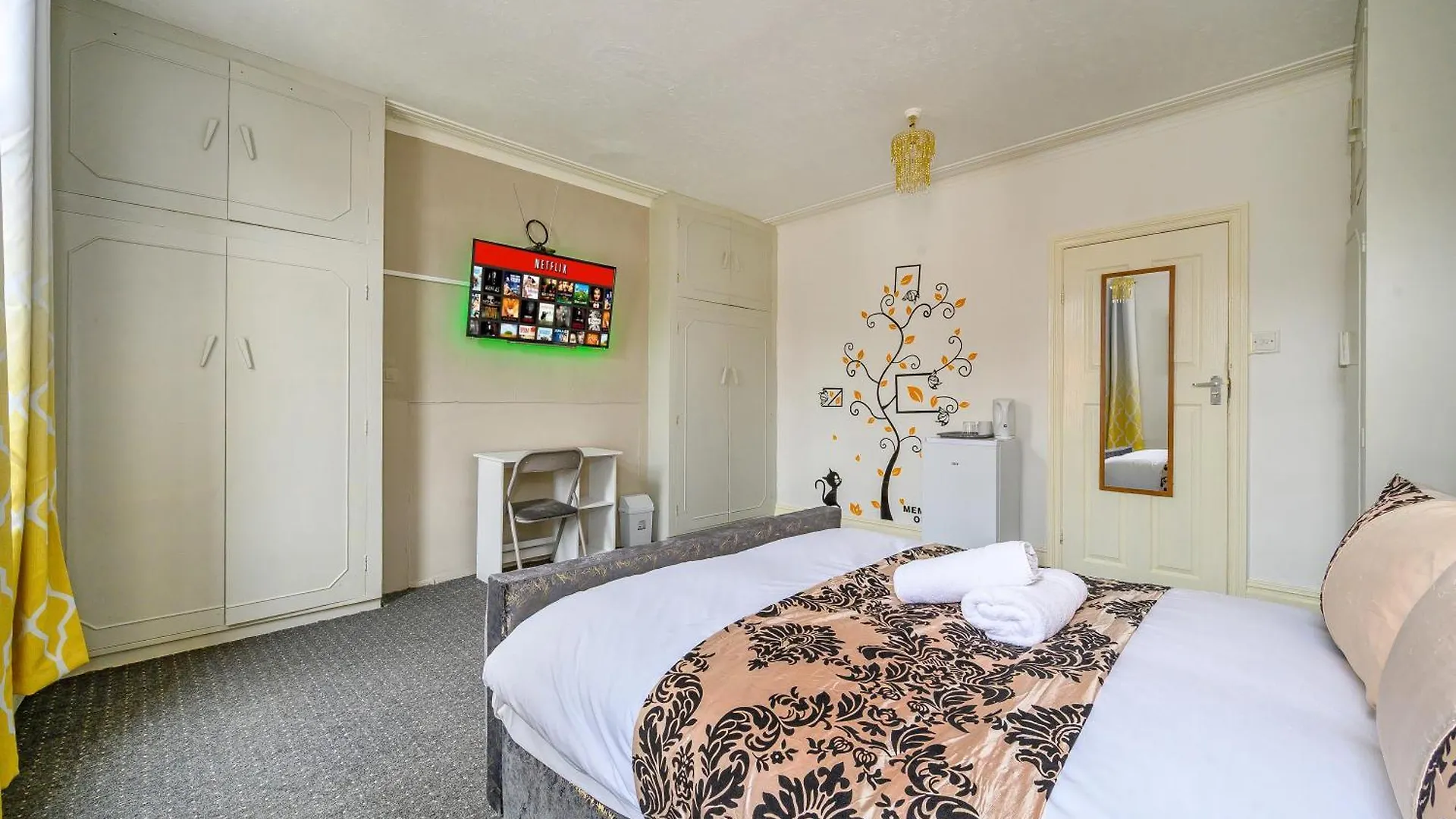 -Rc15Cfa- For Relaxed And Cosy Stay With Free Parking Leeds