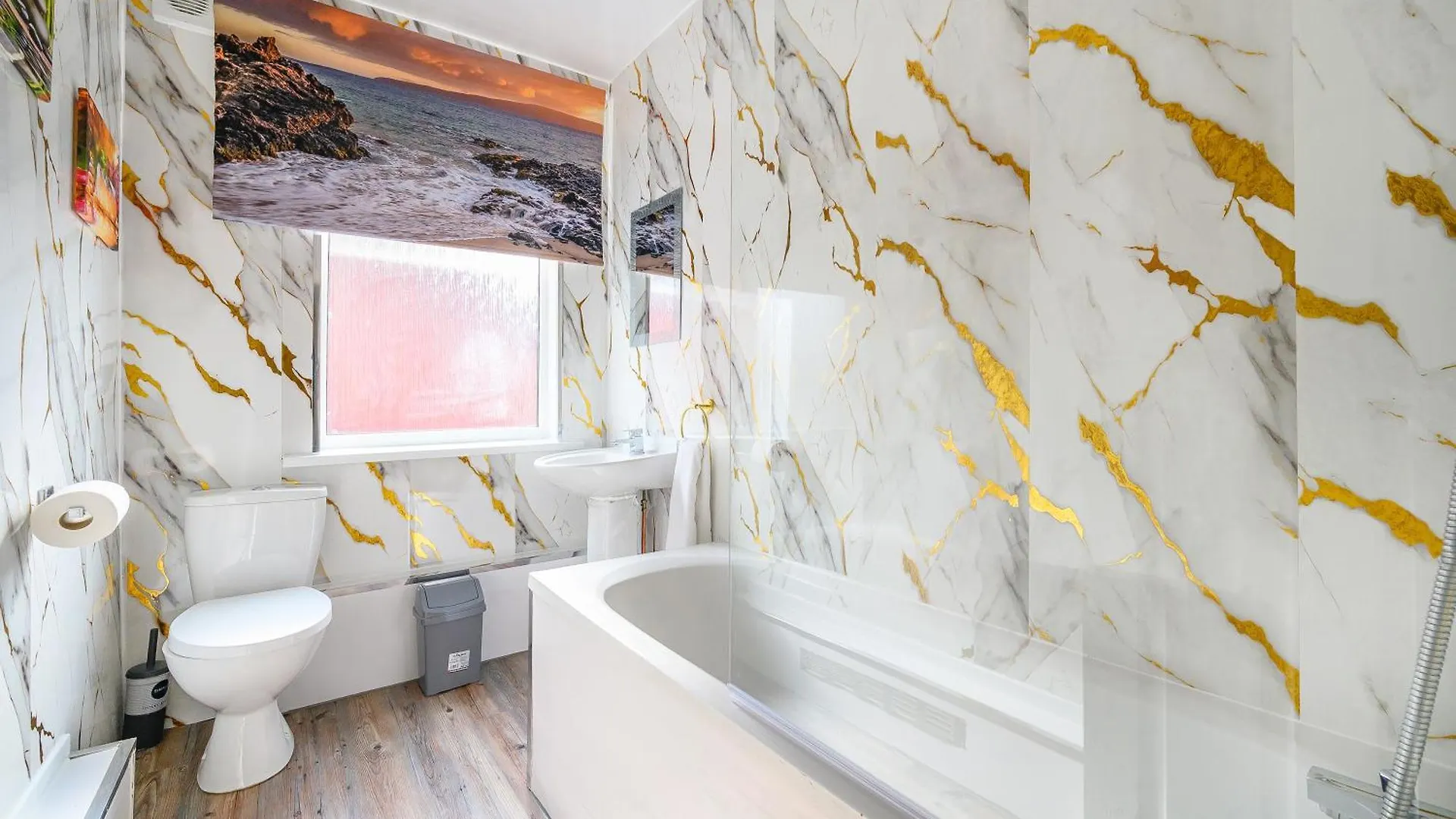 Gasthof -Rc15Cfa- For Relaxed And Cosy Stay With Free Parking Leeds