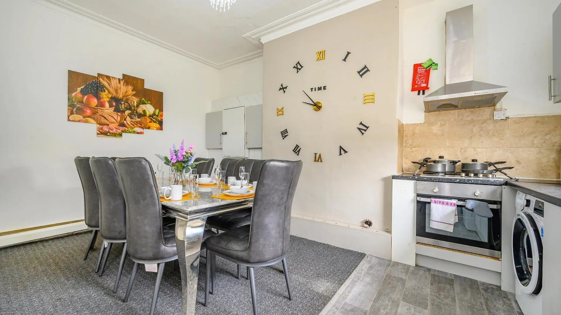 Gasthof -Rc15Cfa- For Relaxed And Cosy Stay With Free Parking Leeds  Großbritannien